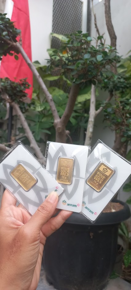 Emas Antam 10gr 3 pcs